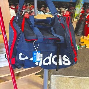 2 new adidas carry bags